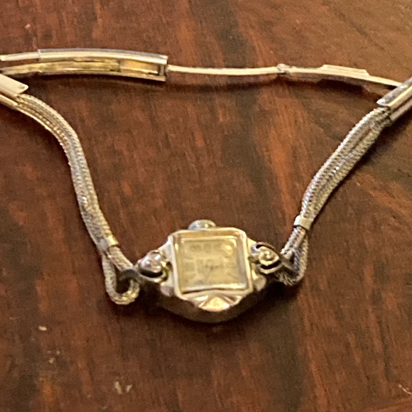 Gruen Precision 10 K.R.P.G. Bezel